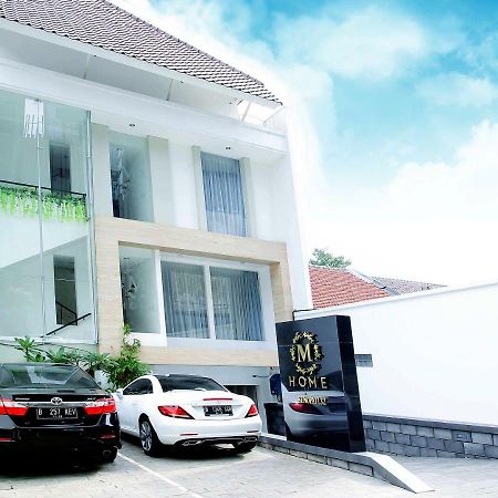 M Home Yakarta Exterior foto